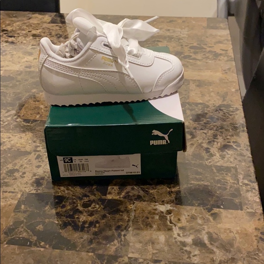 Girls puma size 9c